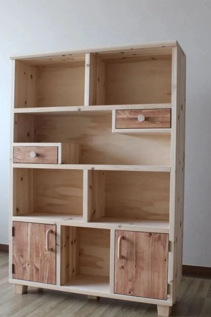 Asymmetrical Shelf