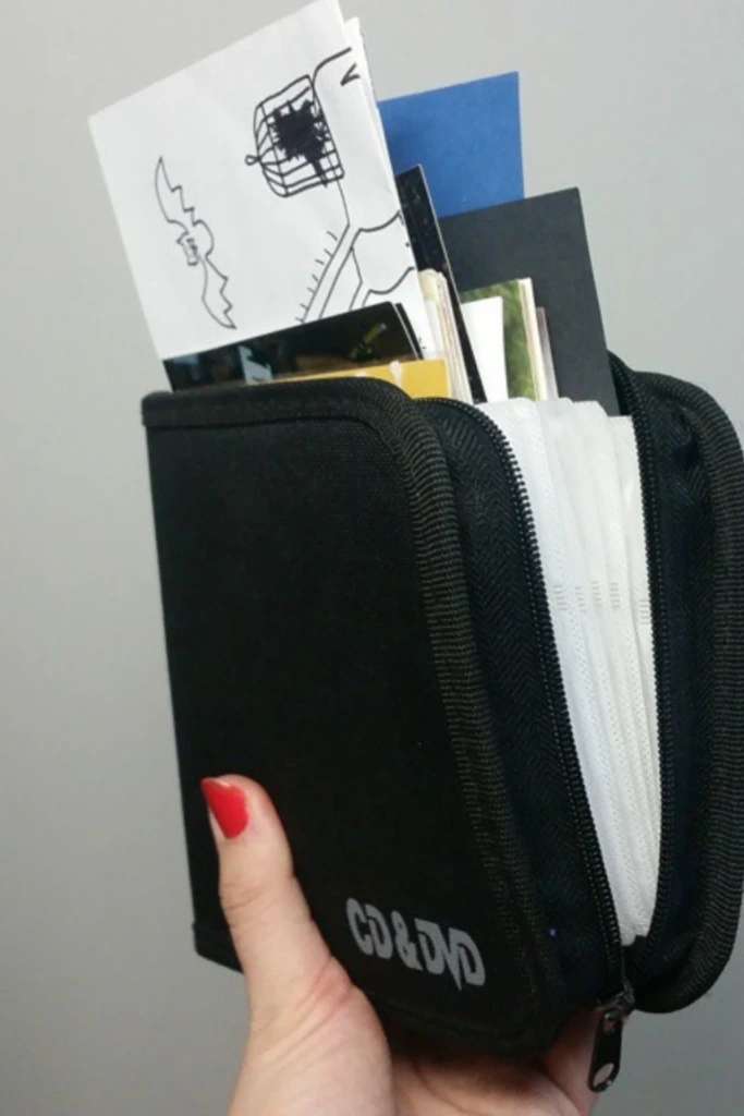 Portable Zipper DVD Wallet