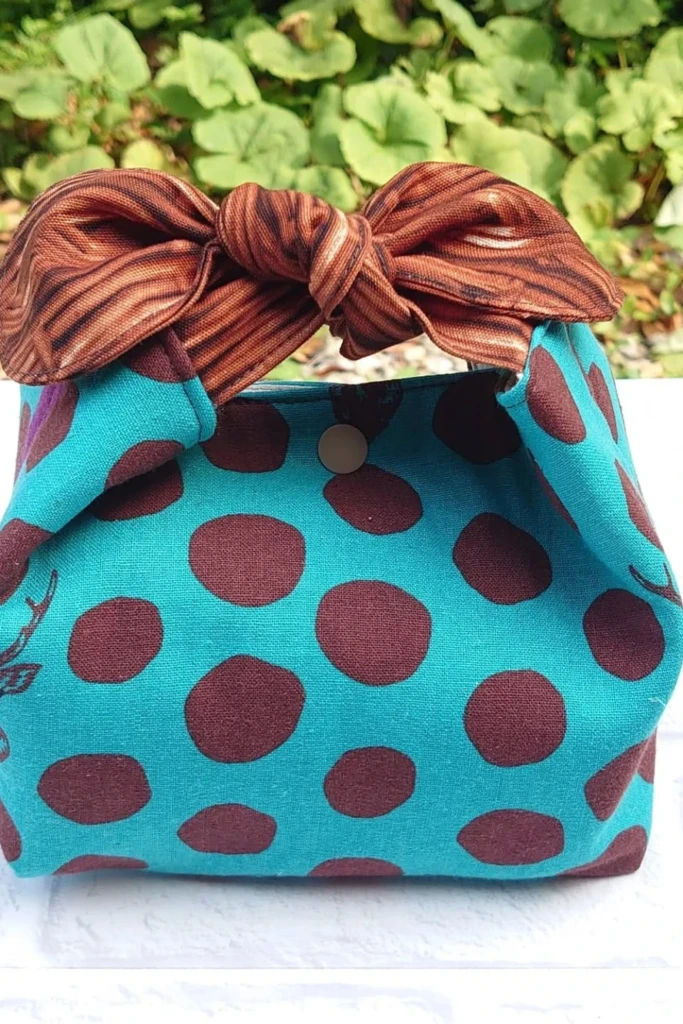 Knot-Handle Lunch Bag