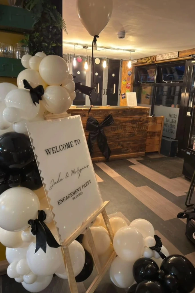 Modern Black-and-White Balloon Welcome Sign