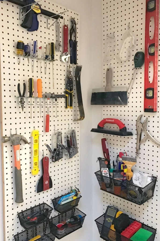 Corner Peg Layout