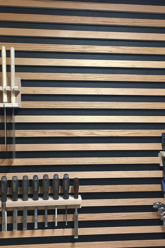 Slat Wall Mount
