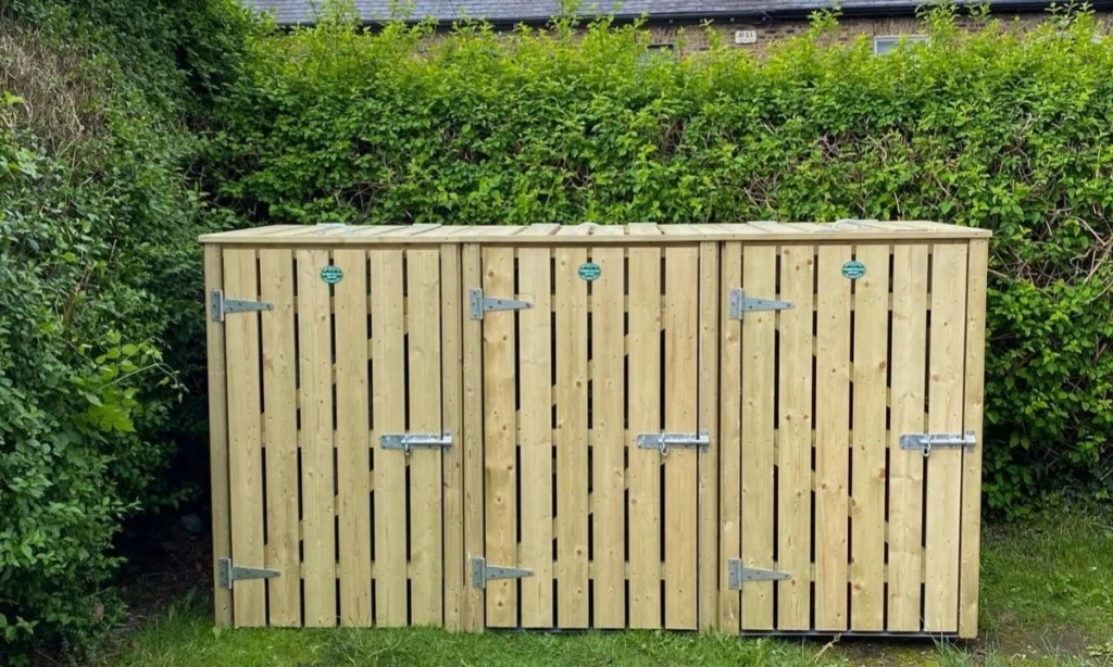 Benefits of Proper Garbage Can Storage