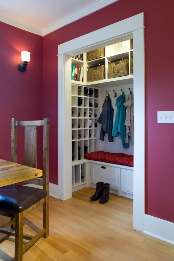 Built-In Mudroom Nook