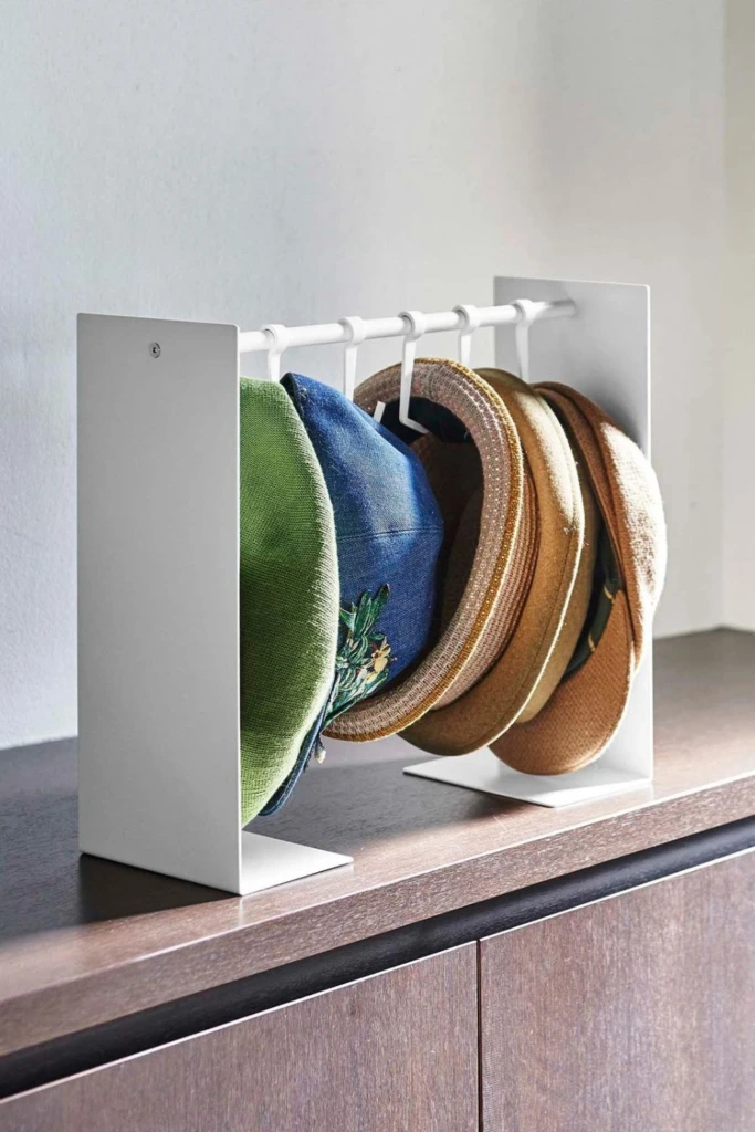 Bar Holder