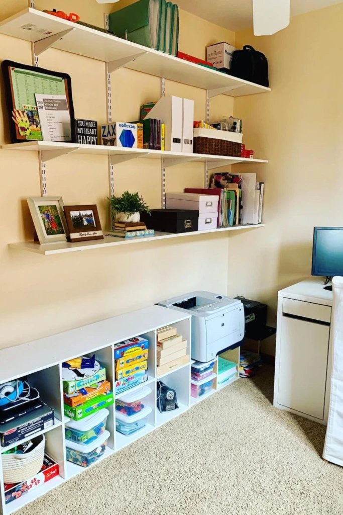 Mixed Shelf Wall