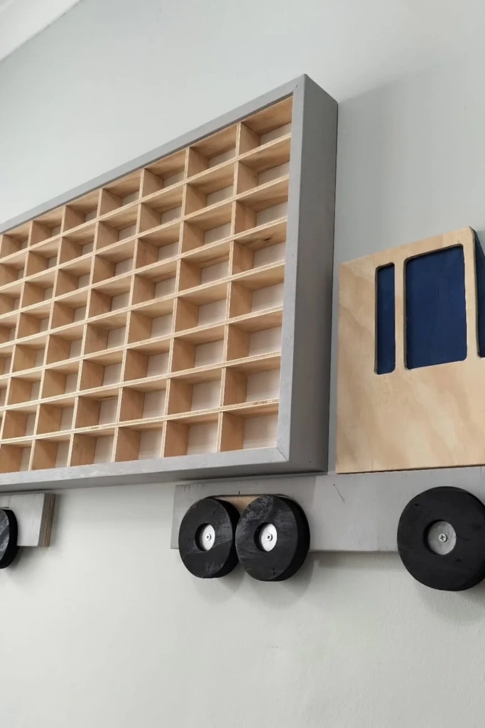 Minimal Truck Grid