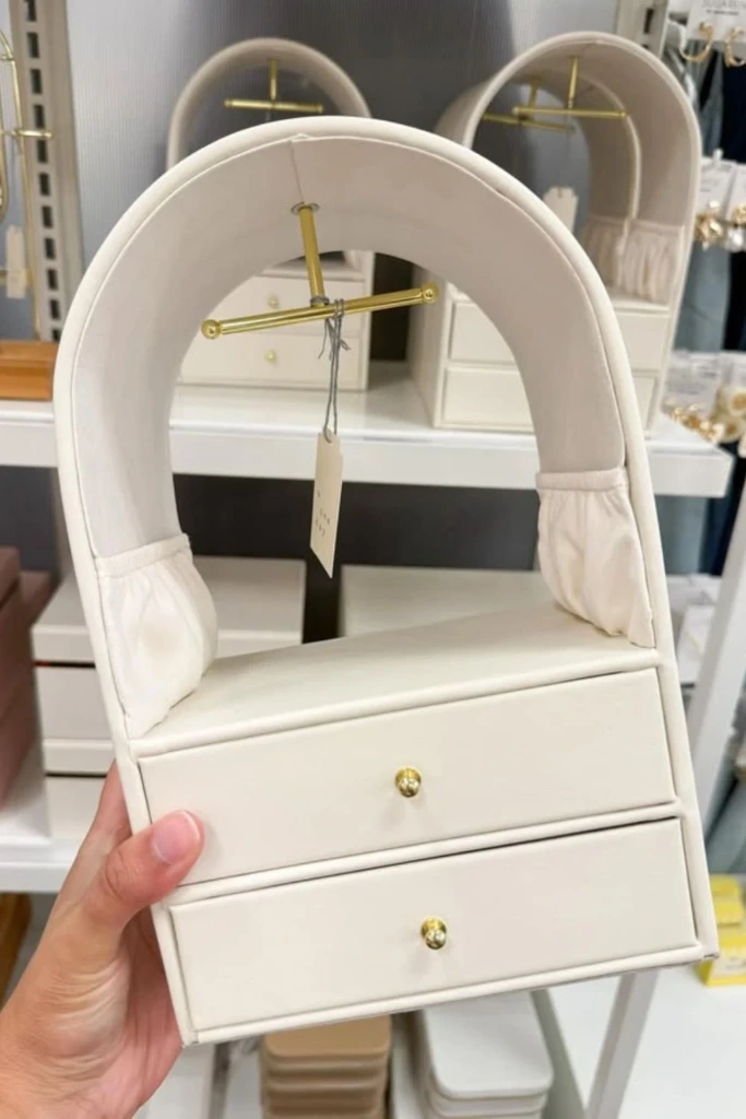 Arch Jewelry Stand