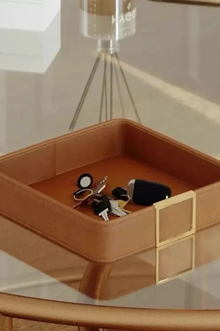 Entry Tray