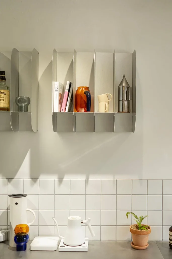 Slot Shelves