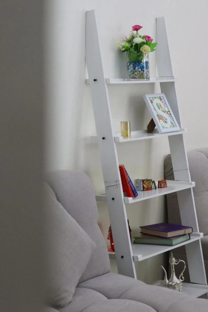 Corner Shelf