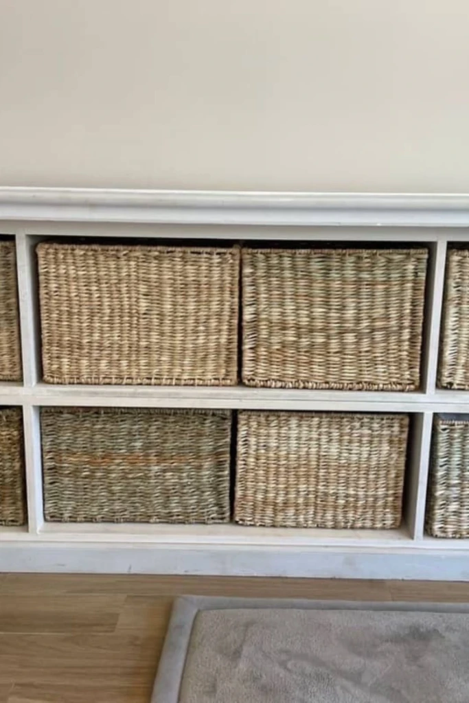 Wicker Bin Console