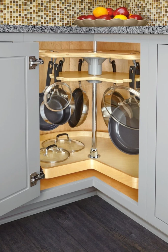 Pan Storage