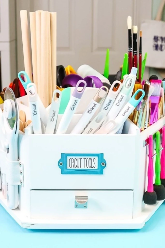 Craft Station