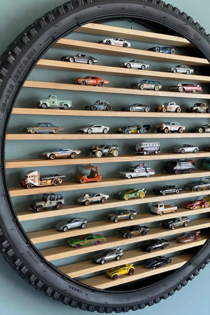 Circular Tire Display