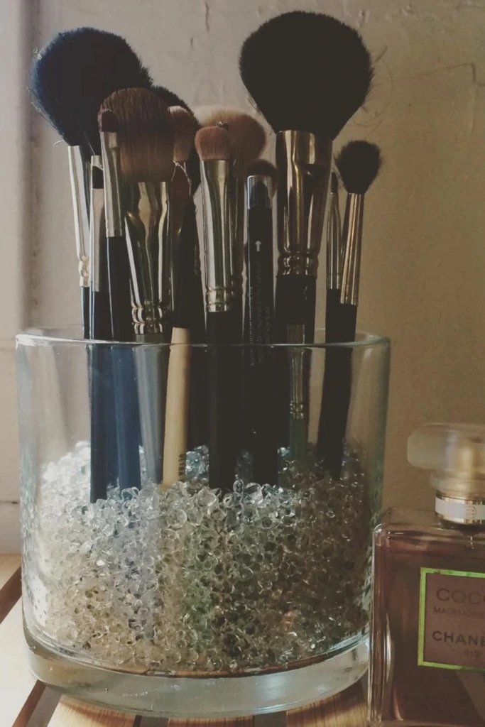 Beaded Glass Holder