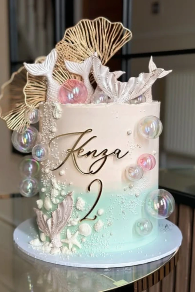 Mermaid Cake with Bubble Details