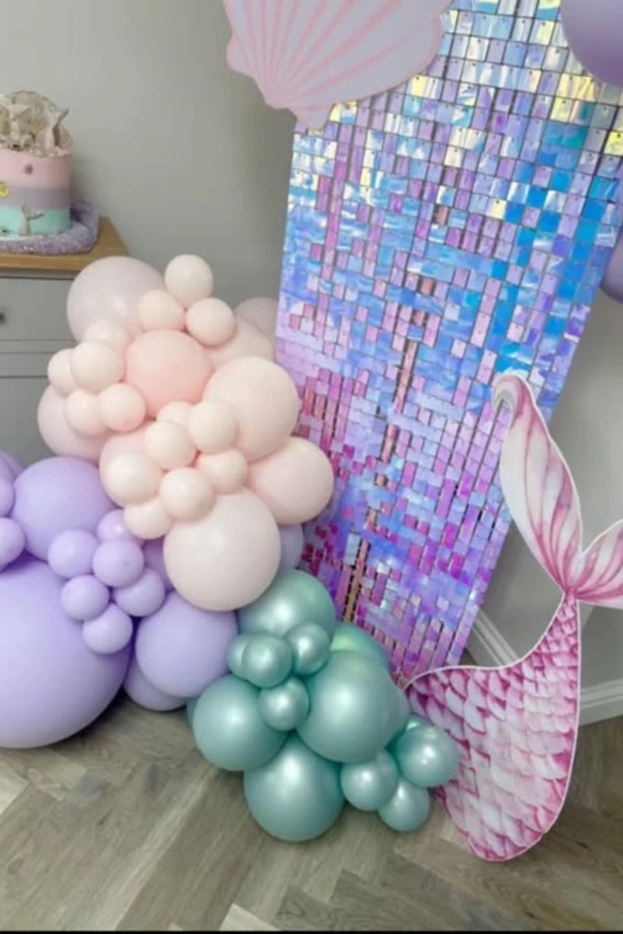 Mermaid Tail Corner Accent