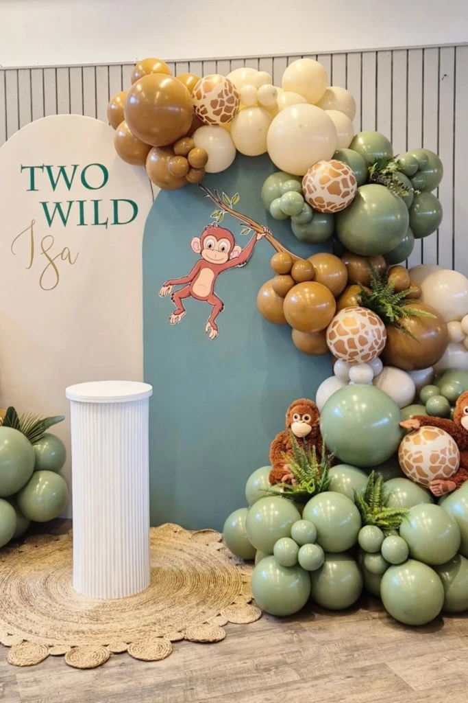 Two Wild Theme