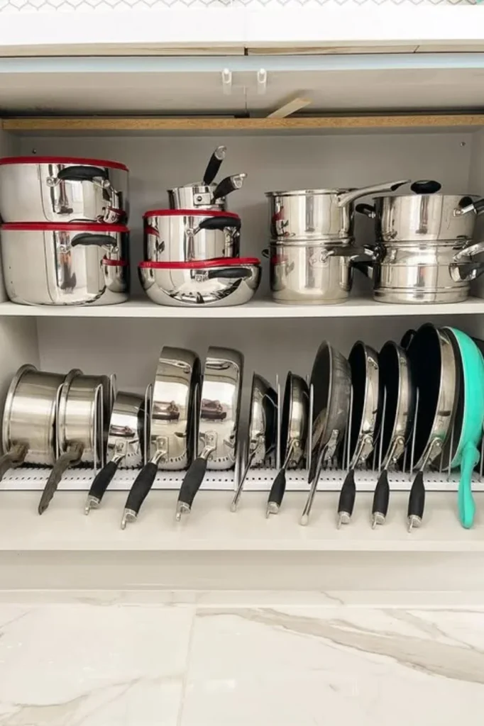 Cabinet Rows