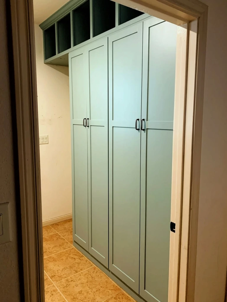 19. Cool Blue Built-In