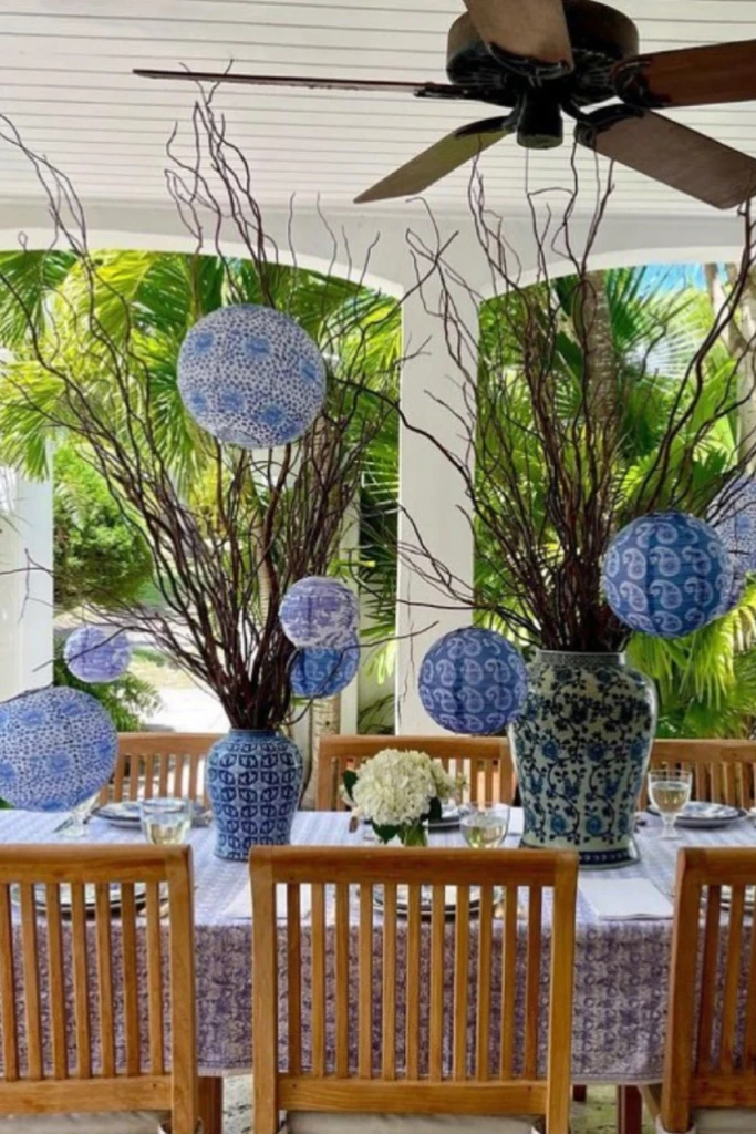 Outdoor Branch Display