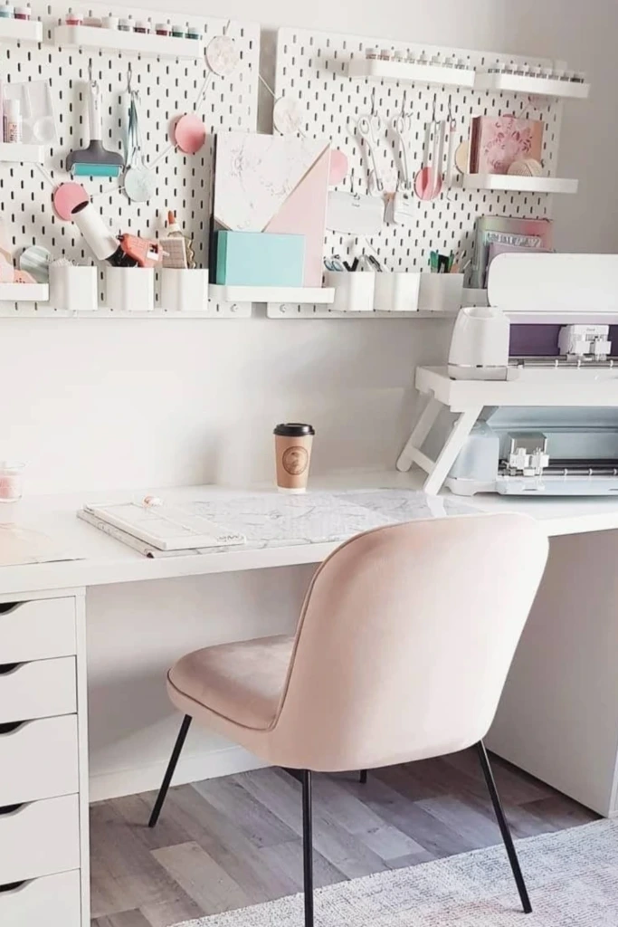 Soft Craft Station
