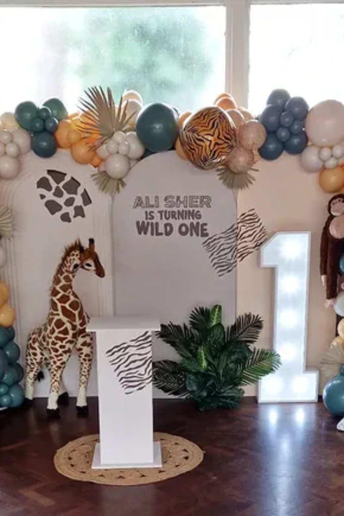 Safari Photo Arch