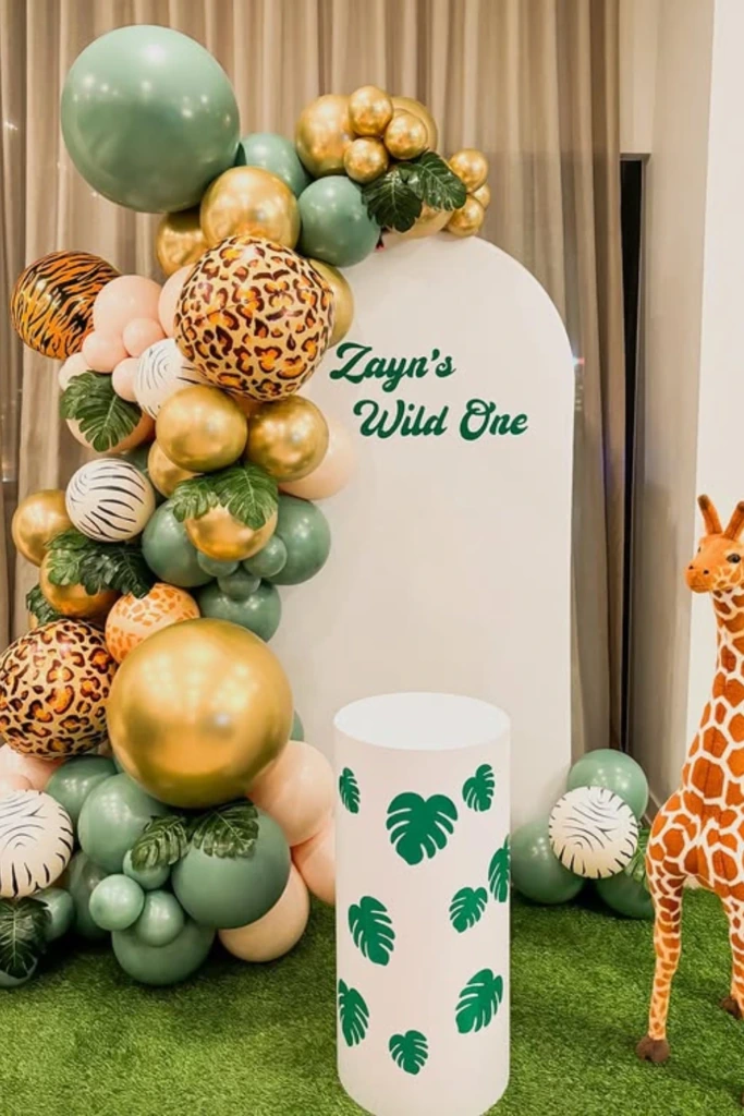 Safari Balloon Stack