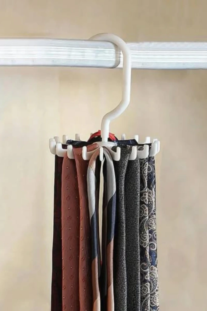 Multi-Hook Hanger