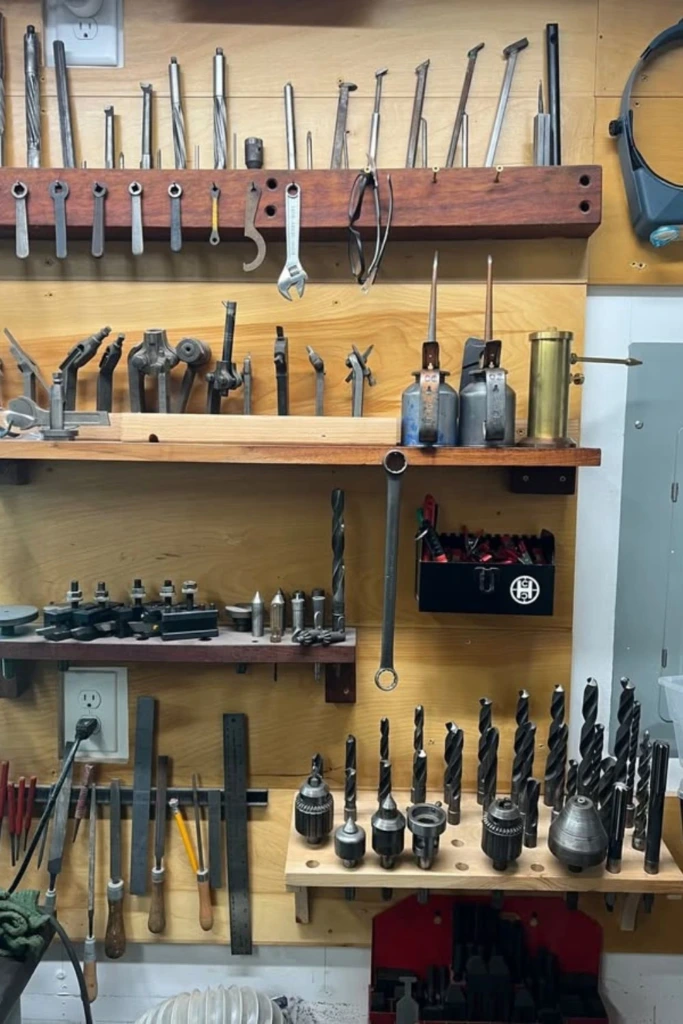 Bit Shelf Wall