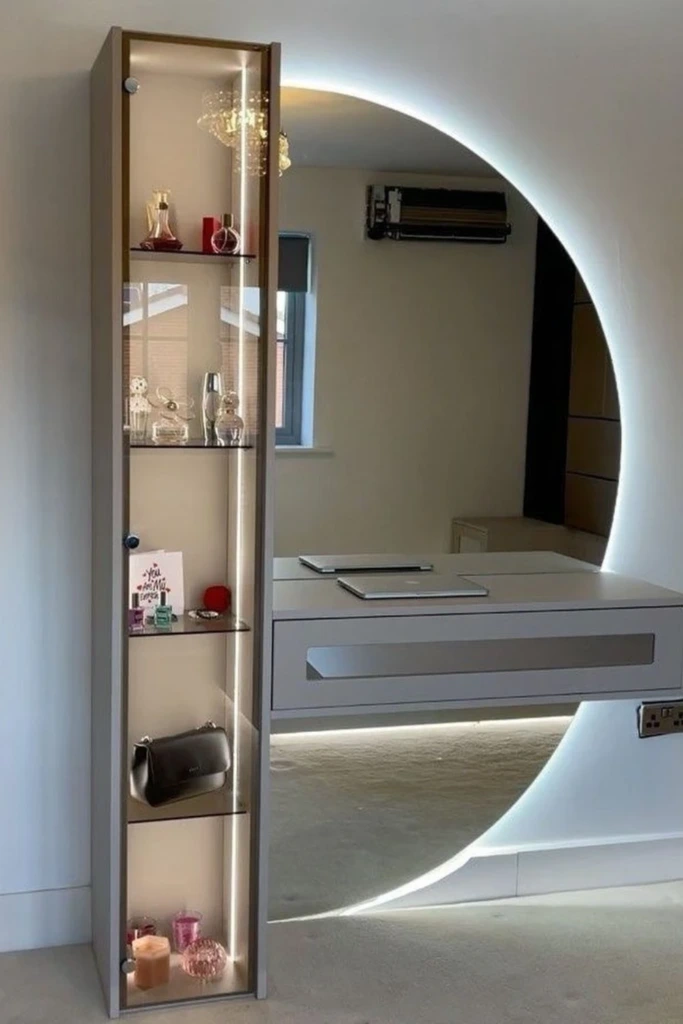 Cozy Mudroom Niche