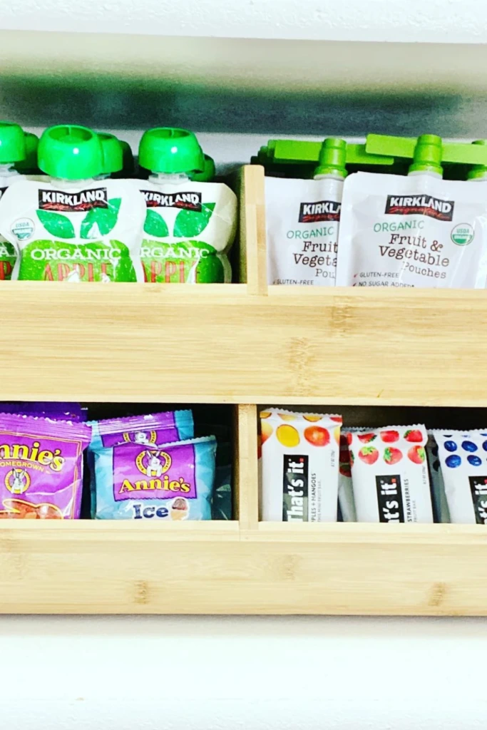 Snack Pouch Stand