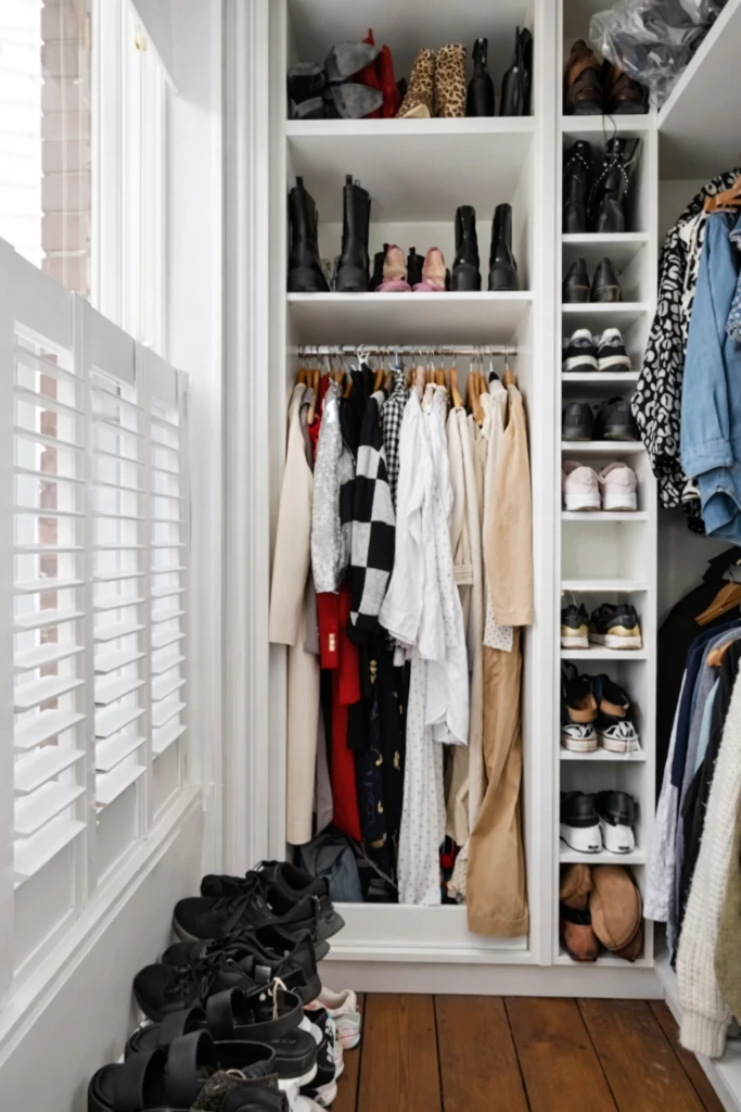 Zoned Closet Layout