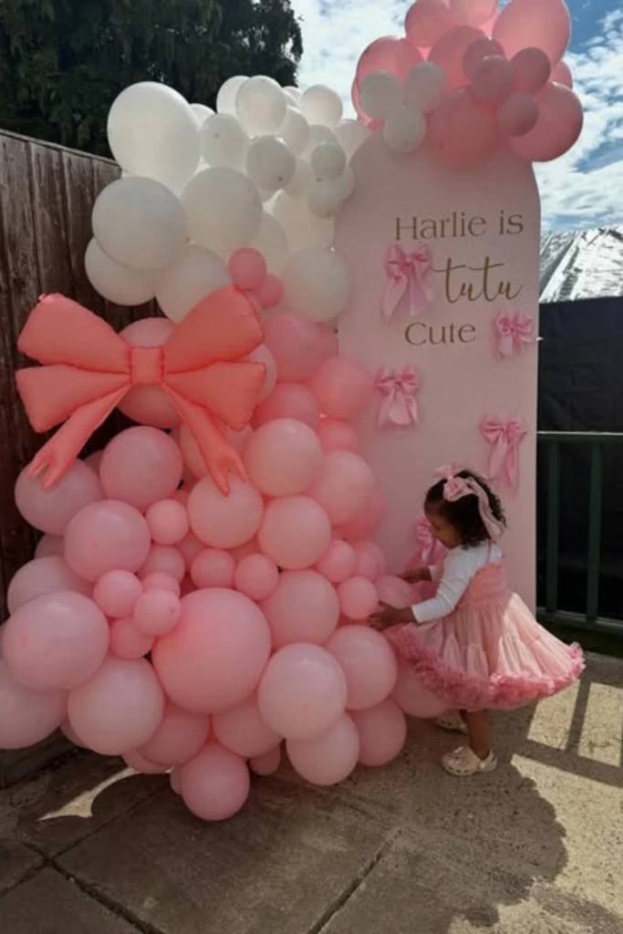Tutu Cute Bow-Themed Party