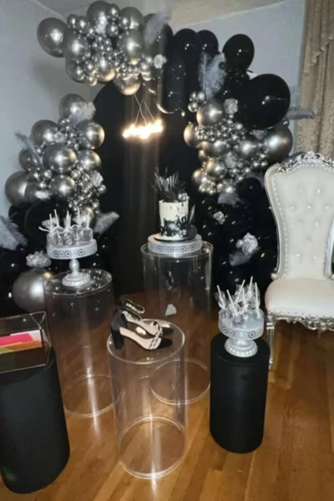 Black and Silver Glam Setup