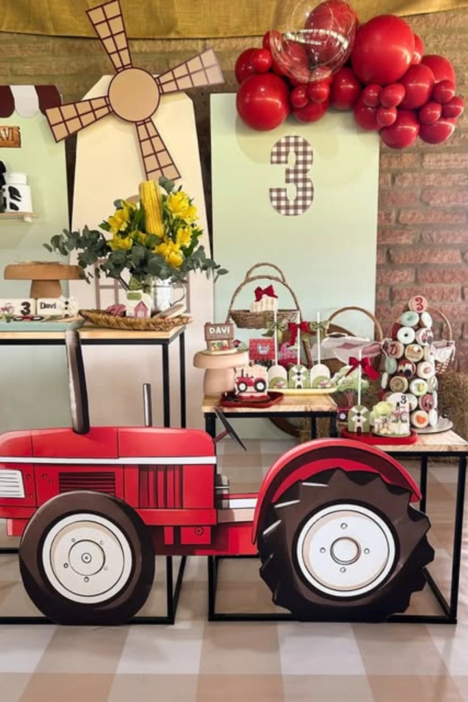 Tractor Table Star