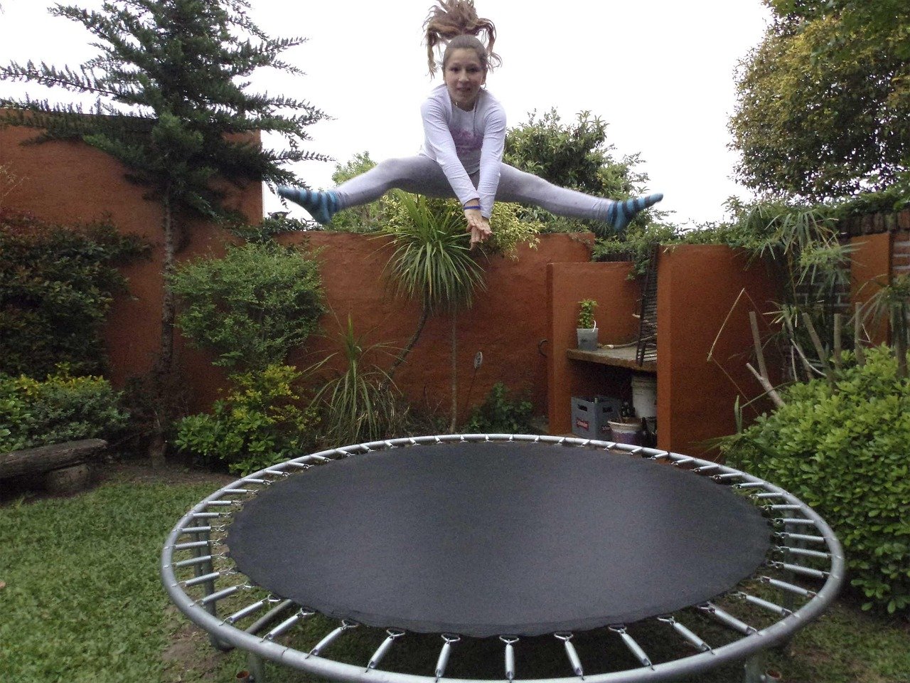 14 Trampoline Games Ideas
