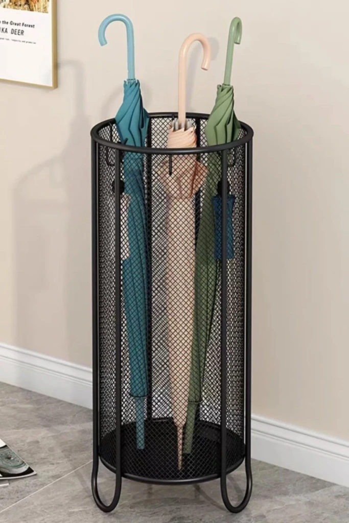 Mesh Stand