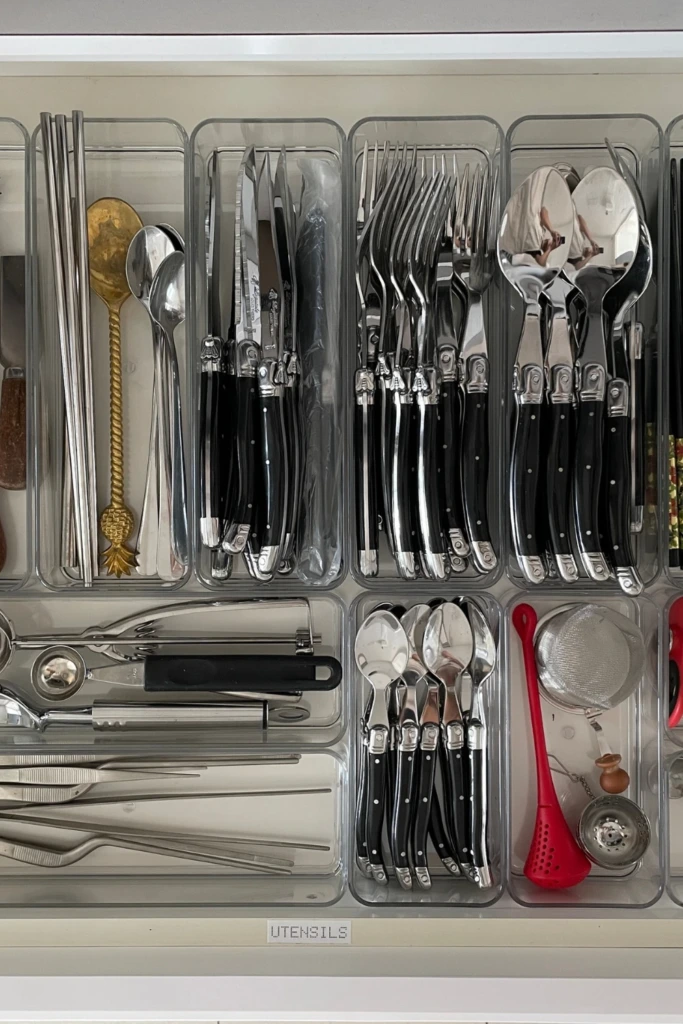 Flatware First Layout