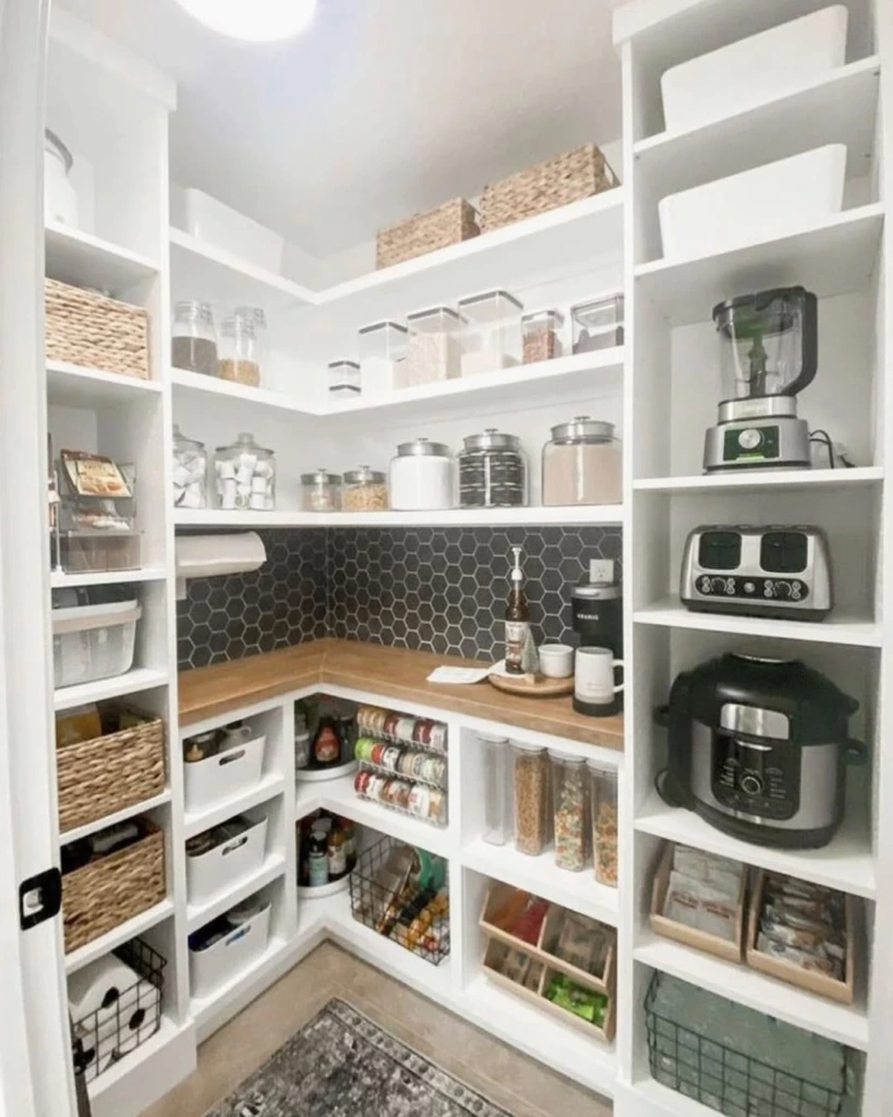 12. Hex Tile Accent