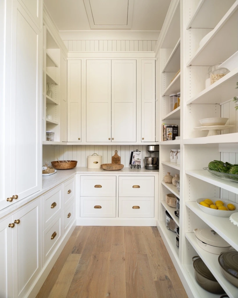 20. Pantry Perfection Zone