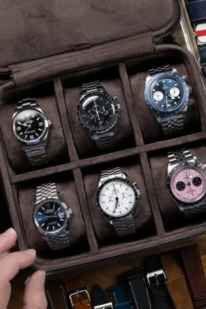 Compact Zipper Case