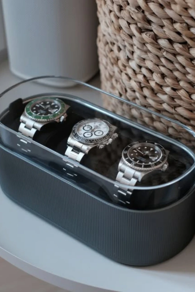 Modern Capsule Case