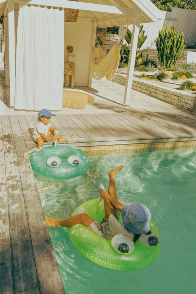 12. Float Lounge Corner