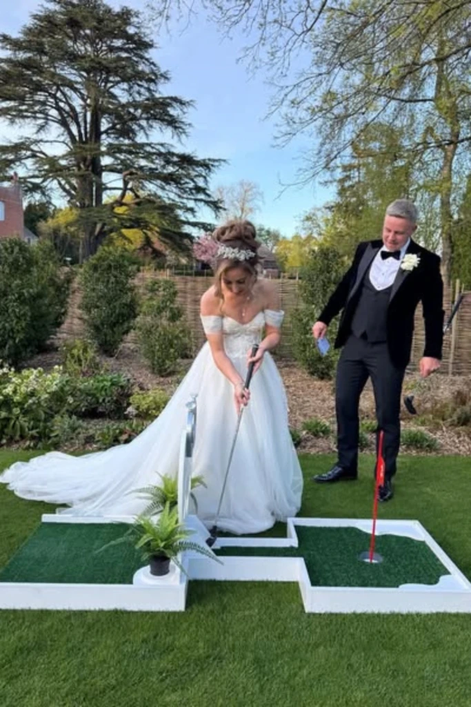 Mini Golf Wedding Game