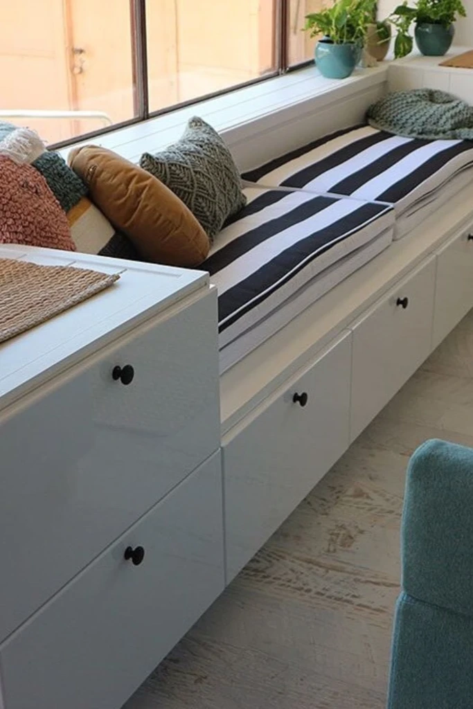 Extended Drawer Bench