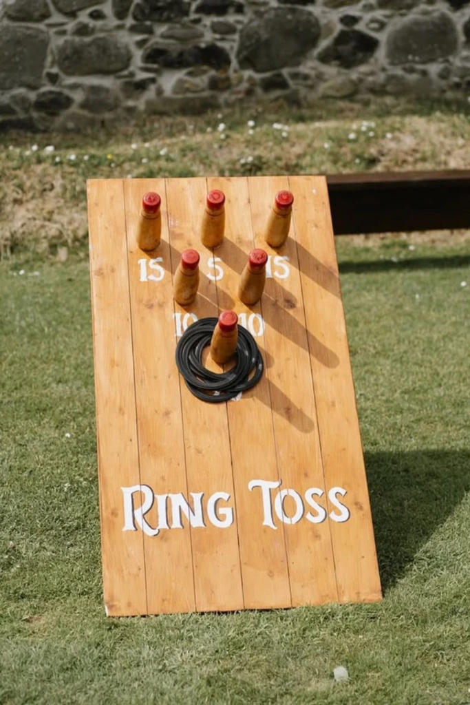24. Rustic Ring Toss
